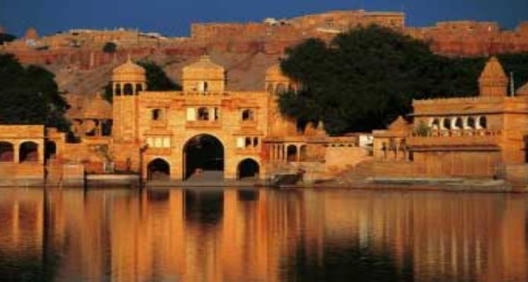 Ajmer Pushkar Udaipur Mount Abu Tour Package 5 Nights 6 Days from Ajmer Tours